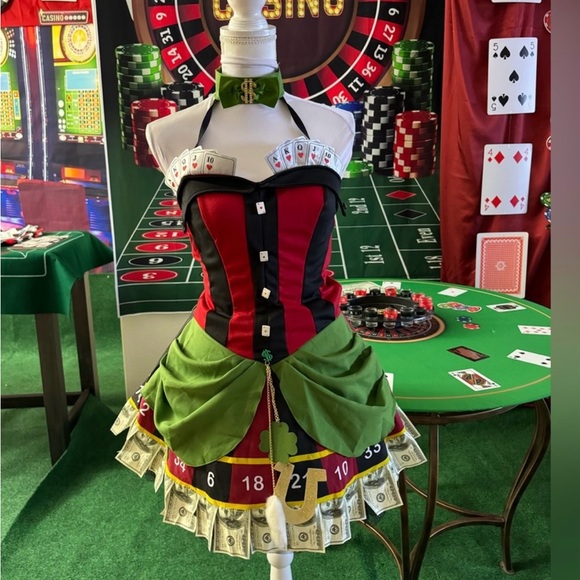 Lady Luck Roulette Casino Halloween costume 4 piece size M - Picture 2 of 9